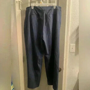 Cato Woman Blue pants zippered front they have some stretch to them Size 20